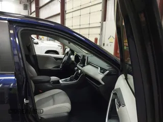 2023 Toyota RAV4 XLE Premium with VIN JTMA1RFV7PD097029, listed as a IAAI auction lot 42509730 with 22,962 mi miles and . Bid and sale history available at DreamBid. Image 5.
