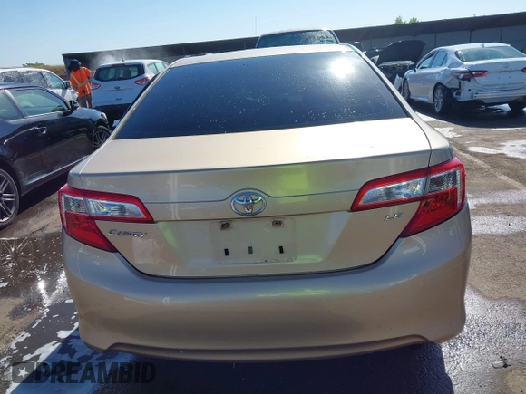 2012 Toyota Camry L z VIN 4T1BF1FK1CU040036, wystawiony jako IAAI lot #42228569 z przebiegiem 220 474 mil mil oraz . Historia ofert i sprzedaży dostępna na DreamBid. Obrazek 16.