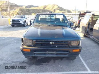 1994 Toyota Pickup with VIN JT4RN81A2R5194383, listed as a IAAI auction lot 41587661 with 262,153 mi miles and . Bid and sale history available at DreamBid. Image 12.