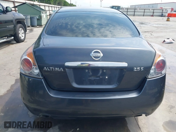 2009 Nissan Altima 2.5 z VIN 1N4AL21E69N560192, wystawiony jako IAAI lot #42030783 z przebiegiem 179 859 mil mil oraz . Historia ofert i sprzedaży dostępna na DreamBid. Obrazek 16.