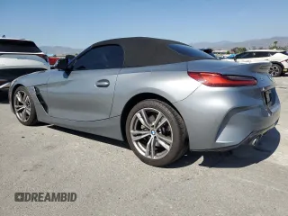 2024 BMW Z4 sDrive30i with VIN WBAHF3C06RWY36286, listed as a Copart auction lot 50296565 with 9,898 mi miles and Salvage title. Bid and sale history available at DreamBid. Image 2.