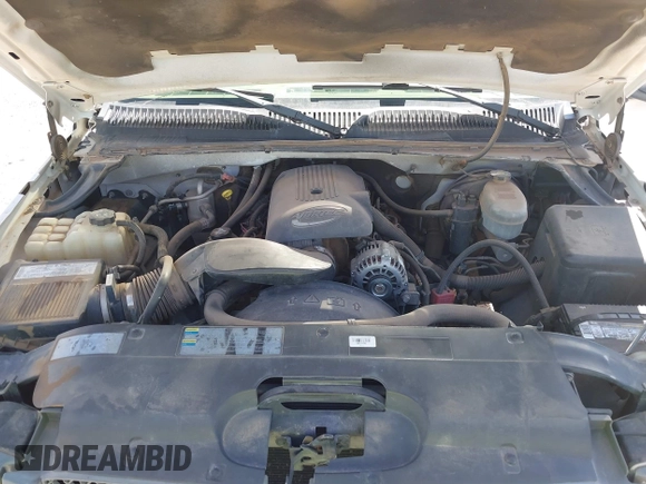 2004 Chevrolet Silverado 1500 LS with VIN 1GCEC14V24Z207032, listed as a IAAI auction lot 42064839 with 246,478 mi miles. Bid and sale history available at carsss.com. Image 10.