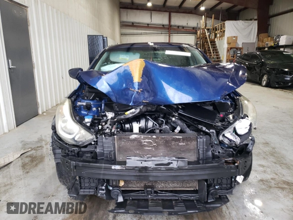 2015 Hyundai Elantra SE с VIN 5NPDH4AE6FH547572, выставлен на аукционе Copart как лот 58419945 с пробегом 177 640 миль миль и Списание • Salvage title. История ставок и продаж доступна на DreamBid. Изображение 5.