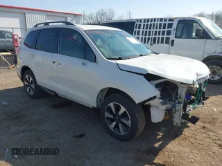2017 Subaru Forester z VIN JF2SJABC7HH449726, wystawiony jako IAAI lot #41773819 z przebiegiem 93 550 mil mil oraz . Historia ofert i sprzedaży dostępna na DreamBid. Obrazek 1.