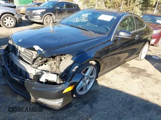 2015 Mercedes-Benz C-Class C 250 with VIN WDDGJ4HB2FG386158, listed as a IAAI auction lot 41373544 with 94,309 mi miles. Bid and sale history available at carsss.com. Image 18.