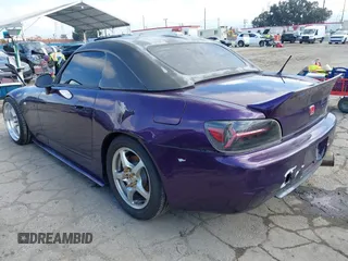 2001 Honda S2000 z VIN JHMAP11411T003513, wystawiony jako IAAI lot #41550216 z przebiegiem 155 595 mil mil oraz . Historia ofert i sprzedaży dostępna na DreamBid. Obrazek 3.