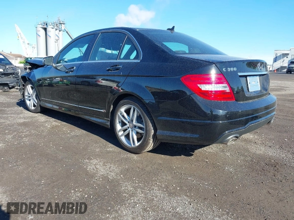 2013 Mercedes-Benz C 300 Sport with VIN WDDGF8AB5DG075257, listed as a IAAI auction lot 42197745 with 19,571 mi miles and . Bid and sale history available at carsss.com. Image 3.
