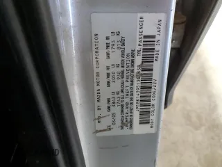 2005 Mazda 3 s with VIN JM1BK143951306838, listed as a Copart auction lot 52993885 with 202,423 mi miles and Salvage Title. Bid and sale history available at carsss.com. Image 12.