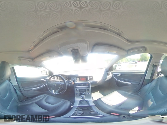 2018 Volvo S60 Inscription с VIN LYV402TKXJB160868, выставлен на аукционе Copart как лот 59572485 с пробегом 55 334 миль миль и Списание • Salvage title. История ставок и продаж доступна на DreamBid. Изображение 14.