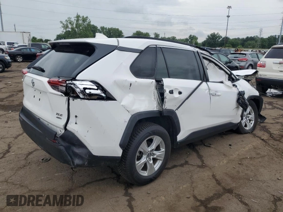 2020 Toyota RAV4 XLE with VIN 2T3P1RFV1LC135007, listed as a Copart auction lot 62710795 with 38,969 mi miles and Non repairable. Bid and sale history available at DreamBid. Image 3.