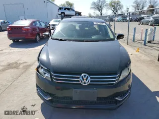 2012 Volkswagen Passat SE with VIN 1VWBP7A37CC075784, listed as a Copart auction lot 48779595 with 265,881 mi miles and Salvage Title. Bid and sale history available at carsss.com. Image 5.