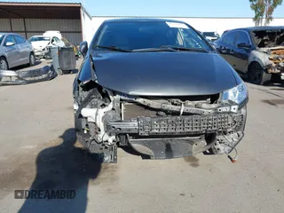 2012 Honda Insight EX z VIN JHMZE2H77CS001370, wystawiony jako IAAI lot #42312077 z przebiegiem 134 249 mil mil oraz . Historia ofert i sprzedaży dostępna na DreamBid. Obrazek 6.