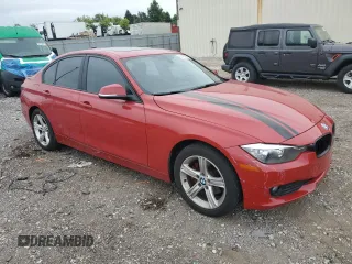 2014 BMW 3 Series 320i xDrive z VIN WBA3C3G56ENS67982, wystawiony jako Copart lot #65478365 z przebiegiem 81 249 mil mil oraz Czysty tytuł • Clean title. Historia ofert i sprzedaży dostępna na DreamBid. Obrazek 4.