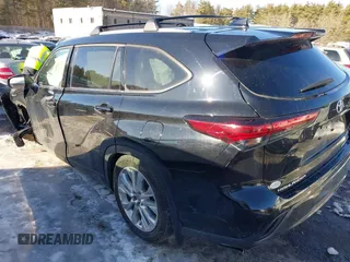 2023 Toyota Highlander L with VIN 5TDKDRBH6PS034374, listed as a IAAI auction lot 41617044 with 23,490 mi miles and . Bid and sale history available at DreamBid. Image 14.