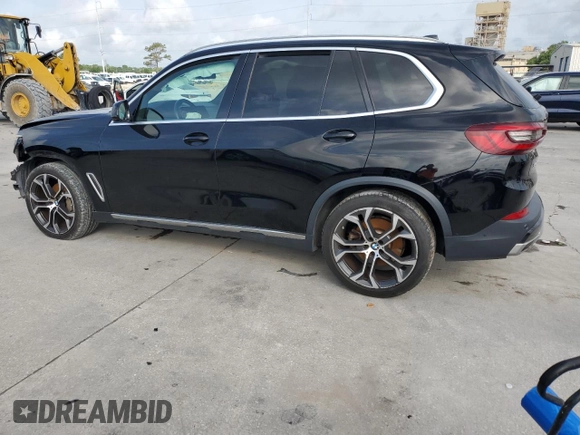 2021 BMW X5 sDrive40i z VIN 5UXCR4C00M9E01511, wystawiony jako Copart lot #54236305 z przebiegiem Nie podano mil oraz Szkoda całkowita • Salvage title. Historia ofert i sprzedaży dostępna na DreamBid. Obrazek 2.