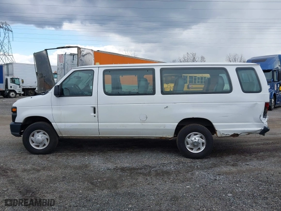 2008 Ford Econoline Wagon XL with VIN 1FDSS31L78DA60161, listed as a IAAI auction lot 41840351 with 151,312 mi miles. Bid and sale history available at carsss.com. Image 15.
