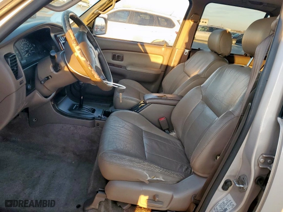 1998 Toyota 4Runner with VIN JT3GN87R0W0062708, listed as a Copart auction lot 45712485 with 151,627 mi miles and Clean Title. Bid and sale history available at carsss.com. Image 7.