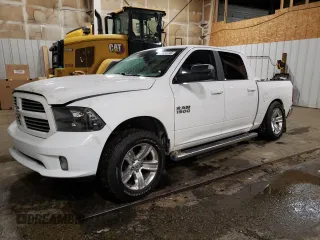 2017 Ram 1500 Night z VIN 1C6RR7MT2HS678489, wystawiony jako Copart lot #43854745 z przebiegiem 49 077 mil mil oraz Szkody całkowita. Historia ofert i sprzedaży dostępna na DreamBid. Obrazek 1.