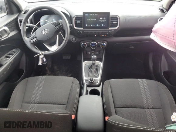 2025 Hyundai Venue SEL with VIN KMHRC8A38SU370321, listed as a Copart auction lot 60707655 with 3,076 mi miles and Clean title. Bid and sale history available at DreamBid. Image 8.