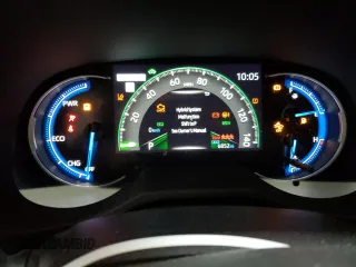 2024 Toyota RAV4 Hybrid LE with VIN 2T3UWRFV4RW201948, listed as a Copart auction lot 70400424 with 6,852 mi miles and Salvage title. Bid and sale history available at DreamBid. Image 9.