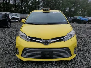 2020 Toyota Sienna XLE Auto Access Seat with VIN 5TDYZ3DC4LS025001, listed as a Copart auction lot 58201225 with 120,395 mi miles and Salvage title. Bid and sale history available at DreamBid. Image 5.