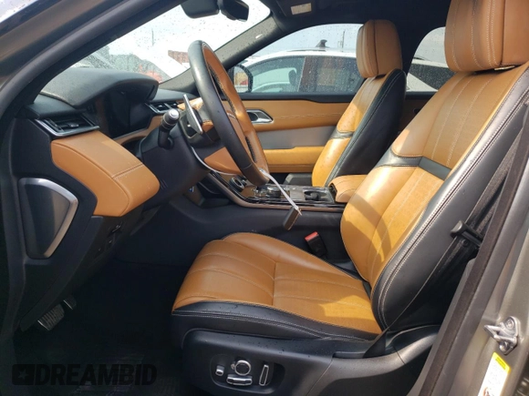 2018 Land Rover Range Rover Velar R-Dynamic HSE with VIN SALYM2RN5JA752895, listed as a Copart auction lot 68044503 with 85,127 mi miles. Bid and sale history available at carsss.com. Image 7.