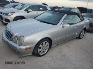 2000 Mercedes-Benz CLK with VIN WDBLK65G1YT034408, listed as a Copart auction lot 76848804 with Not Provided miles and Salvage Title. Bid and sale history available at carsss.com. Image 1.