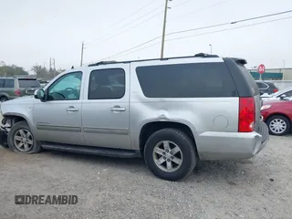 2014 GMC Yukon XL SLT with VIN 1GKS1KE08ER188302, listed as a IAAI auction lot 41531485 with 196,810 mi miles. Bid and sale history available at carsss.com. Image 14.