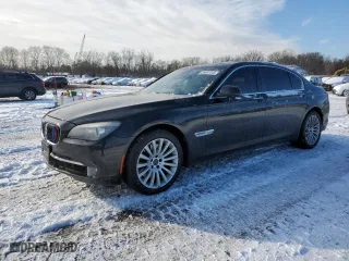 2011 BMW 7 Series 750Li xDrive with VIN WBAKC8C51BC432732, listed as a Copart auction lot 89097345 with 135,820 mi miles and Salvage Title. Bid and sale history available at carsss.com. Image 1.
