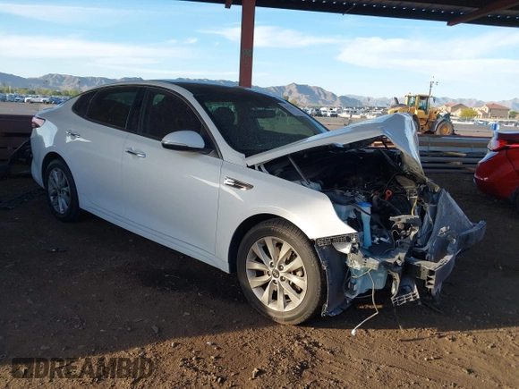 2018 Kia Optima LX with VIN 5XXGT4L30JG236781, listed as a IAAI auction lot 42074861 with 1 mi miles. Bid and sale history available at carsss.com. Image 1.