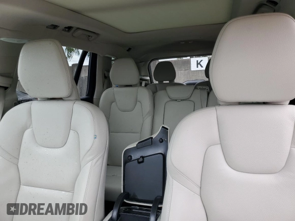 2024 Volvo XC90 Core Bright Theme with VIN YV4L12PK4R1202521, listed as a Copart auction lot 81630634 with 11,067 mi miles and Salvage Title. Bid and sale history available at carsss.com. Image 10.