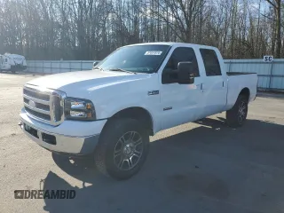 2007 Ford F-250 XL z VIN 1FTSW21P27EB50204, wystawiony jako Copart lot #87037074 z przebiegiem 127 290 mil mil oraz Szkoda całkowita • Salvage title. Historia ofert i sprzedaży dostępna na DreamBid. Obrazek 1.
