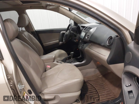 2008 Toyota RAV4 Ltd with VIN JTMZK31V486012044, listed as a IAAI auction lot 41305510 with 131,281 mi miles. Bid and sale history available at carsss.com. Image 5.