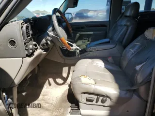 2002 Cadillac Escalade z VIN 1GYEK63N82R329743, wystawiony jako Copart lot #56587295 z przebiegiem 215 694 mil mil oraz Szkoda całkowita • Salvage title. Historia ofert i sprzedaży dostępna na DreamBid. Obrazek 7.