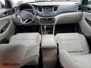 2018 Hyundai Tucson SEL with VIN KM8J3CA42JU721568, listed as a Copart auction lot 43438935 with 106,581 mi miles and Salvage Title. Bid and sale history available at carsss.com. Image 8.