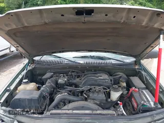 2004 Ford Explorer Eddie Bauer с VIN 1FMZU64K24UB46811, выставлен на аукционе IAAI как лот 42341907 с пробегом 188 164 миль миль и . История ставок и продаж доступна на DreamBid. Изображение 10.