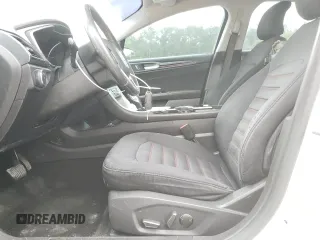 2016 Ford Fusion SE z VIN 3FA6P0H73GR253756, wystawiony jako Copart lot #61152205 z przebiegiem 139 167 mil mil oraz Szkoda całkowita • Salvage title. Historia ofert i sprzedaży dostępna na DreamBid. Obrazek 7.