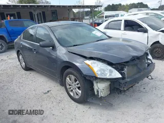 2012 Nissan Altima 2.5 S with VIN 1N4AL2AP9CN568411, listed as a IAAI auction lot 41917535 with 209,299 mi miles. Bid and sale history available at carsss.com. Image 1.