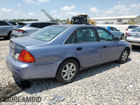 2000 Toyota Avalon XL z VIN 4T1BF28B6YU010315, wystawiony jako Copart lot #59752835 z przebiegiem 195 434 mil mil oraz Szkoda całkowita • Salvage title. Historia ofert i sprzedaży dostępna na DreamBid. Obrazek 3.