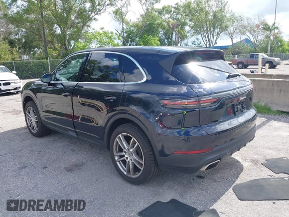 2019 Porsche Cayenne z VIN WP1AA2AY6KDA01777, wystawiony jako IAAI lot #42340596 z przebiegiem 86 921 mil mil oraz . Historia ofert i sprzedaży dostępna na DreamBid. Obrazek 3.