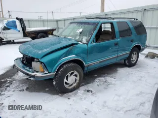 1995 Chevrolet Blazer z VIN 1GNDT13W0S2208862, wystawiony jako Copart lot #44642365 z przebiegiem 111 500 mil mil oraz Szkoda całkowita • Salvage title. Historia ofert i sprzedaży dostępna na DreamBid. Obrazek 1.