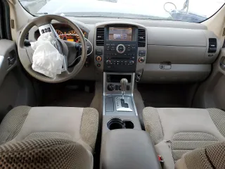 2012 Nissan Pathfinder SV with VIN 5N1AR1NB5CC620495, listed as a Copart auction lot 82700394 with 179,242 mi miles and Clean Title. Bid and sale history available at carsss.com. Image 8.