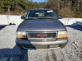 2000 GMC Jimmy SL with VIN 1GKCS13WXY2295240, listed as a Copart auction lot 88526175 with 287,927 mi miles and Salvage Title. Bid and sale history available at carsss.com. Image 5.