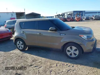 2016 Kia Soul with VIN KNDJN2A26G7256355, listed as a IAAI auction lot 41635586 with 164,998 mi miles. Bid and sale history available at carsss.com. Image 13.