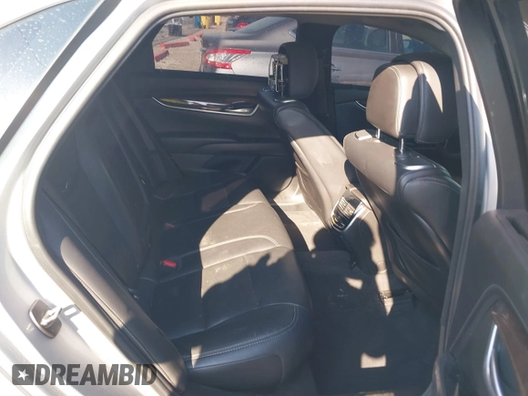 2013 Cadillac XTS Premium z VIN 2G61S5S30D9184910, wystawiony jako IAAI lot #40220419 z przebiegiem 111 330 mil mil oraz . Historia ofert i sprzedaży dostępna na DreamBid. Obrazek 8.