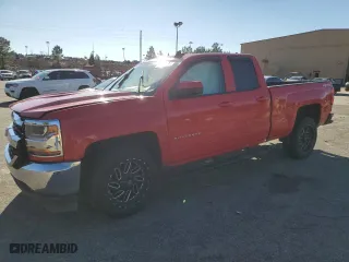 2018 Chevrolet Silverado 1500 LT with VIN 1GCVKREH9JZ297639, listed as a Copart auction lot 86344934 with 0 mi miles and Salvage Title. Bid and sale history available at carsss.com. Image 1.