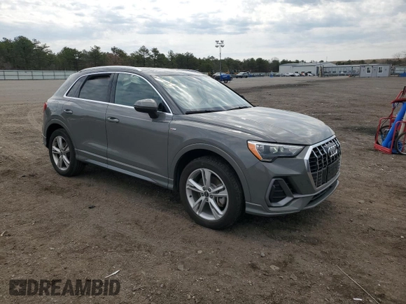 2021 Audi Q3 S line Premium with VIN WA1DECF38M1022053, listed as a Copart auction lot 47713663 with 17,545 mi miles. Bid and sale history available at carsss.com. Image 4.