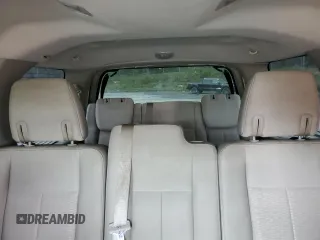 2012 Ford Expedition XLT z VIN 1FMJU1J57CEF26900, wystawiony jako Copart lot #58076865 z przebiegiem 173 920 mil mil oraz Czysty tytuł • Clean title. Historia ofert i sprzedaży dostępna na DreamBid. Obrazek 10.