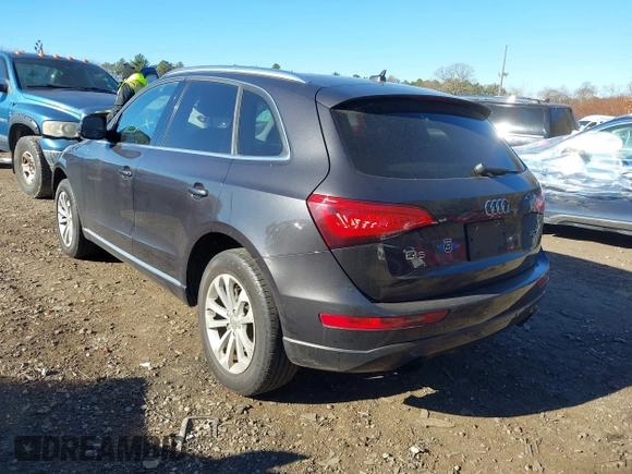 2014 Audi Q5 Premium Plus with VIN WA1LFAFP5EA123679, listed as a IAAI auction lot 40838862 with 161,974 mi miles. Bid and sale history available at carsss.com. Image 3.