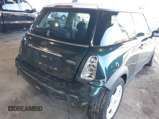 2002 MINI Hardtop with VIN WMWRC33472TC34913, listed as a IAAI auction lot 41599382 with 150,177 mi miles and . Bid and sale history available at DreamBid. Image 6.
